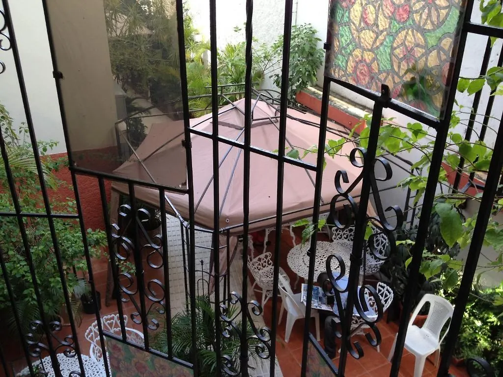 Hostal Plaza Yu Santo Domingo Hostel